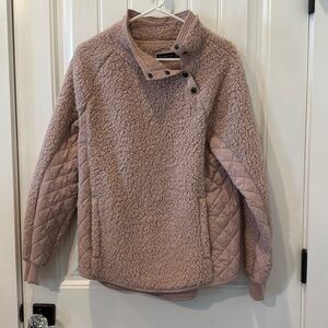 Abercrombie & Fitch Soft Sherpa Pullover, size Medium, like new, Dusty Pink